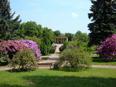 Der Kurpark Winkelhof mit Freilichtbühne - hier finden Theater- und Kinoaufführungen statt.