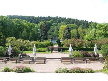 Blick auf den Kurpark Winkelhof von der Bühne aus